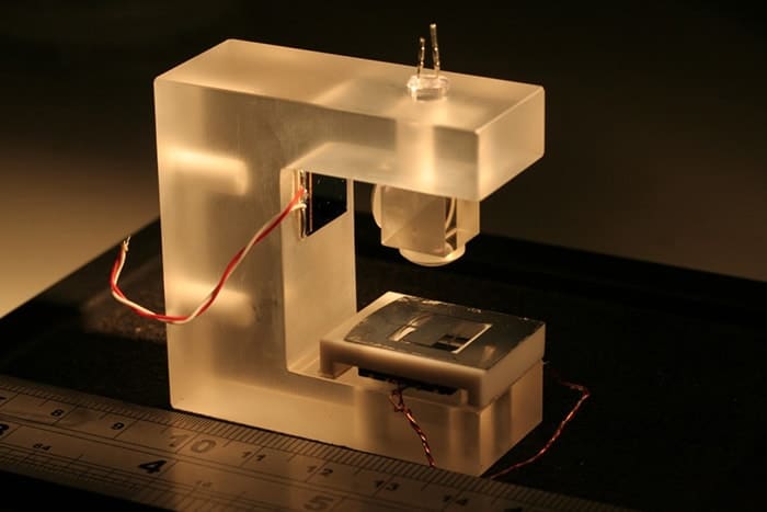 Photograph of the gravimeter in its fused silica support structure