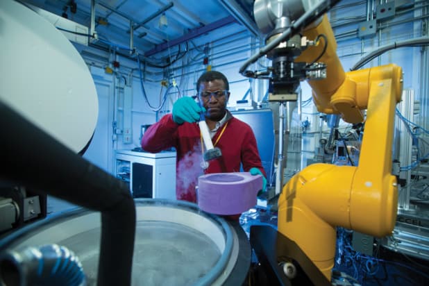 Michel Fodje working on a beamline at CLS.